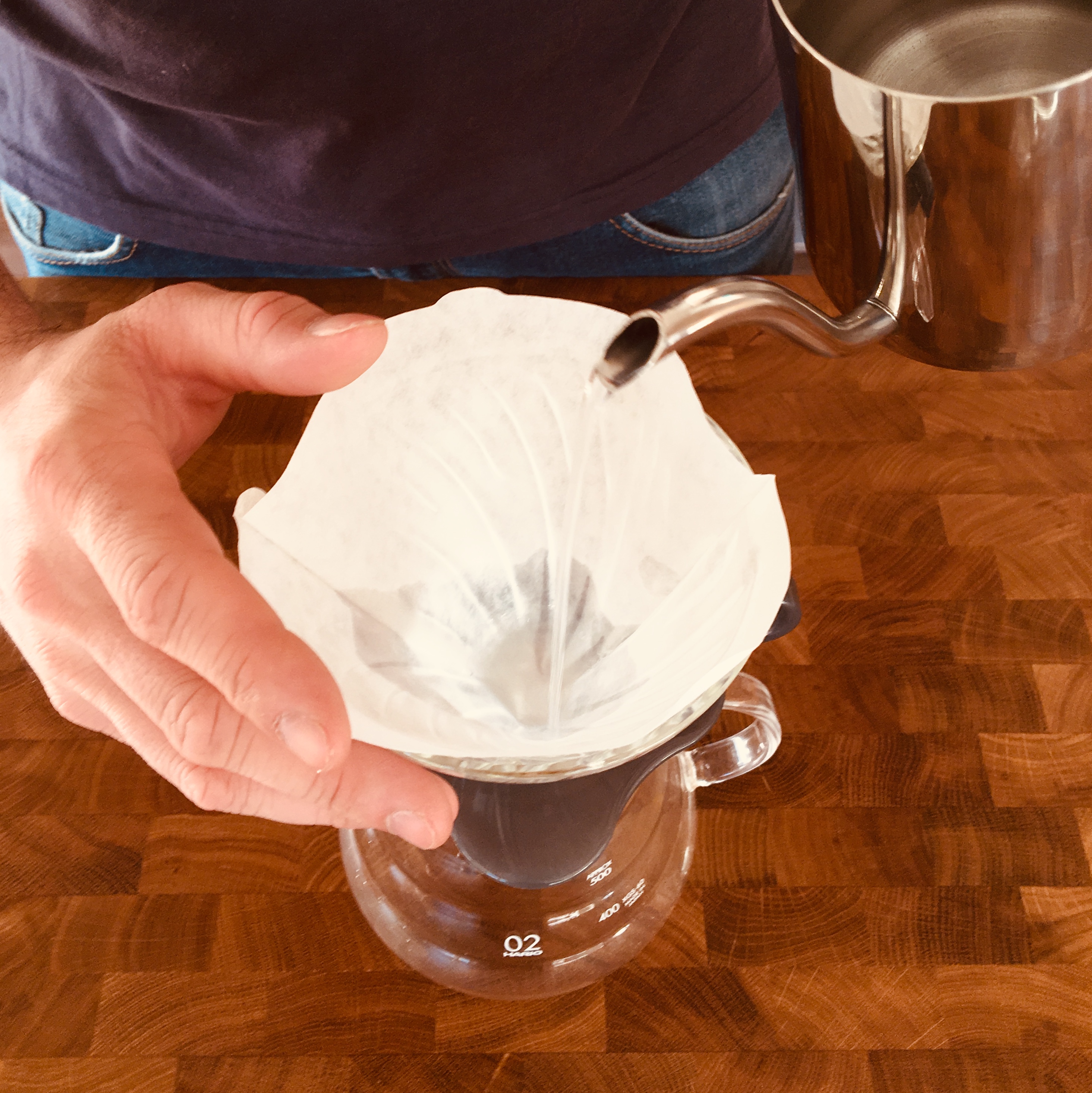 TUTO] Comment faire un café filtre ? (avec une cafetière électrique) 